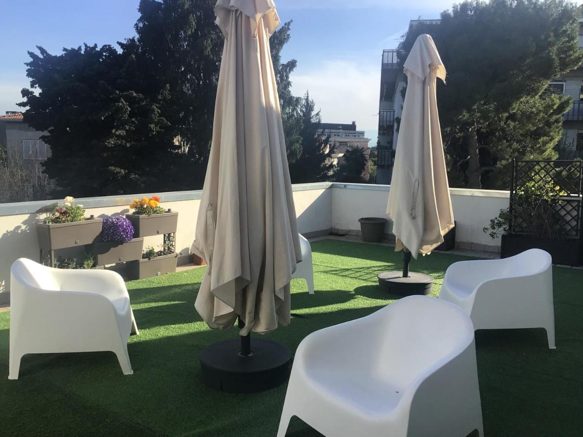B&B Il Glicine Pescara Centro Bagian luar foto