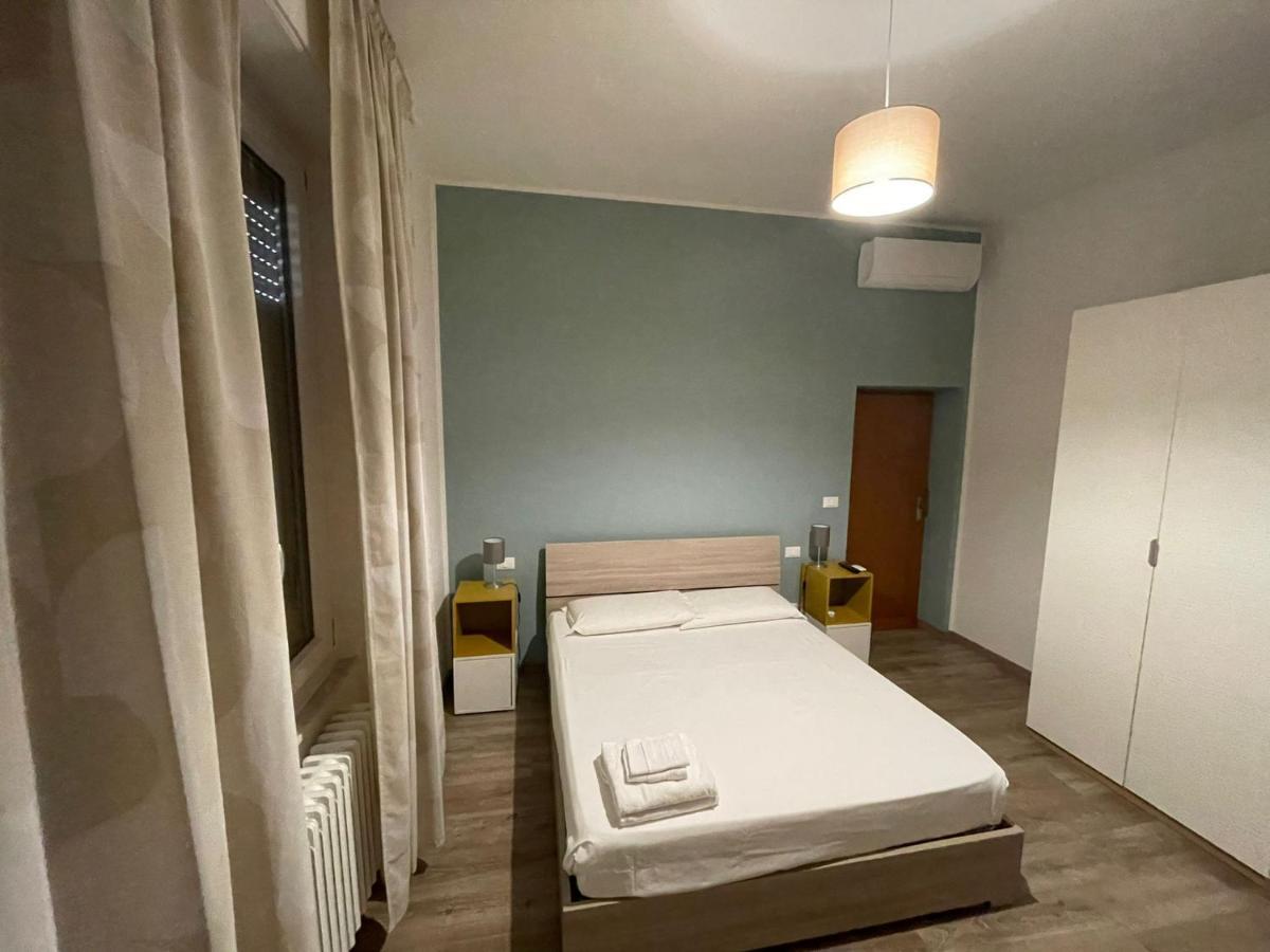 B&B Il Glicine Pescara Centro Bagian luar foto