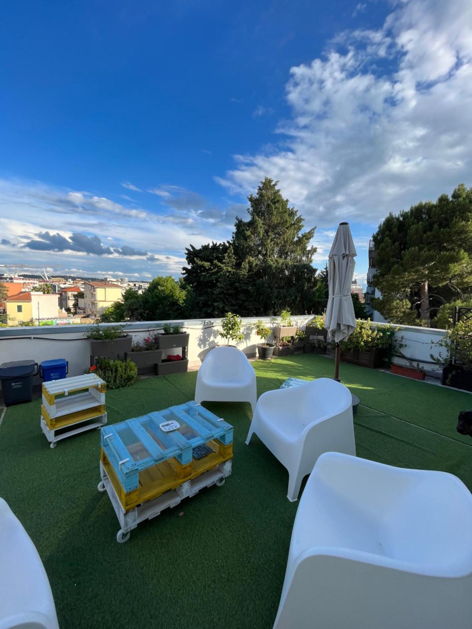 B&B Il Glicine Pescara Centro Bagian luar foto